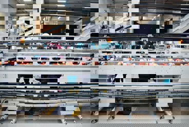 فناوری ردیابی و شناسایی با RFID در ماشین آلات بسته بندی و سورتینگ؛ گامی نوین به سوی تولید هوشمند