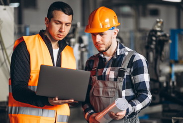 چطور شرکت نوین سورت با خدمات فنی و آموزش کاربران، بهره وری خطوط تولید را افزایش می دهد؟